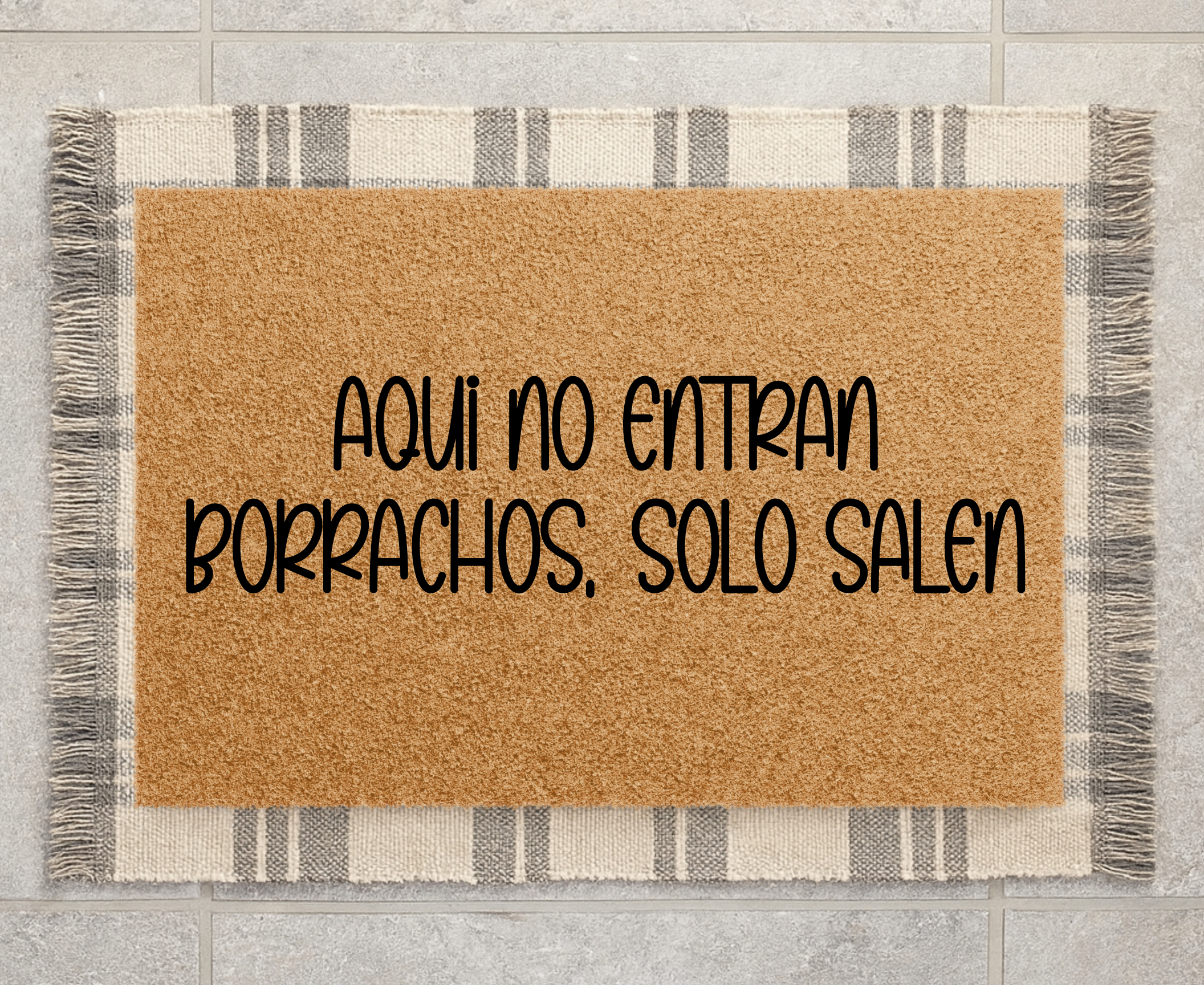 Aqui no entran borrachos, solo salen